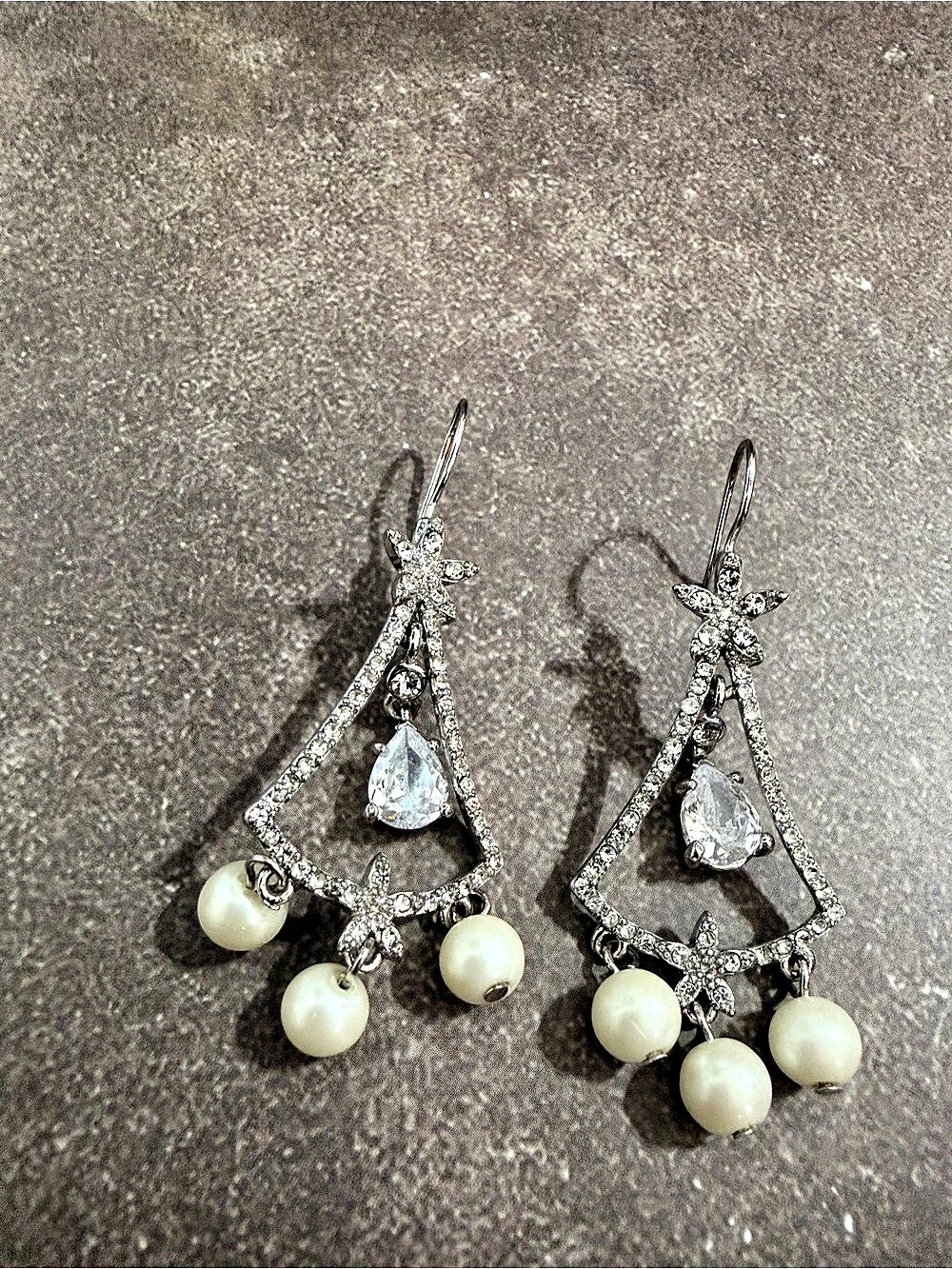 CAROLEE Silver Tone Rhinestone & Faux Pearl Chandelier Dangle Earrings Vintage